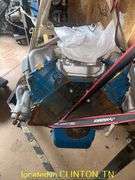 V8 FORD ENDINE WITH HOLLEY CARBURATOR ELDEBROCK HEAD ON STAND-OPERATION UNKNOWN