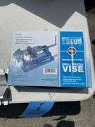 4" DRILL PRESS VICE/ DRILL PRESS JIG