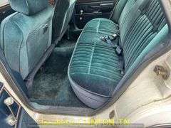 1989  FORD  Crown Victoria-NON RUNNER