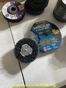 ASSORTED ANGLE GRINDER DISC