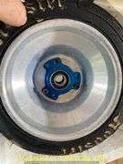 (QTY4) SLICKS