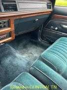 1989  FORD  Crown Victoria-NON RUNNER