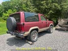 1990  FORD  Bronco II-NON RUNNER