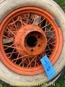 (5) BEDFORD FAMOUS COUCH 4PLY 5.25/5.50-18 METAL SPOKE WHEELS