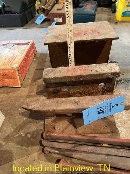 16" RAILROAD TRACK ANVIL/16" PIECE OF RAILROAD TRACK/14" PIECE OF I-BEAM