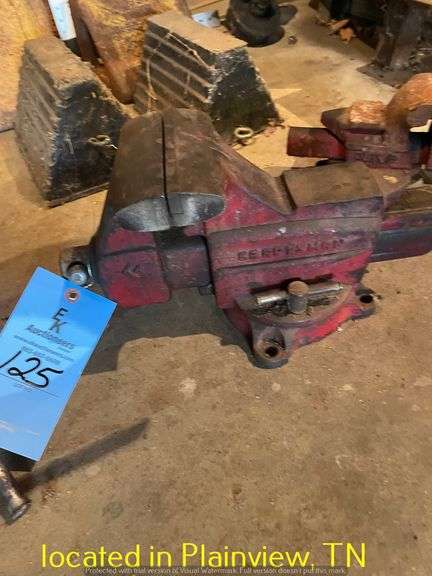 CRAFTSMAN TABLE VISE