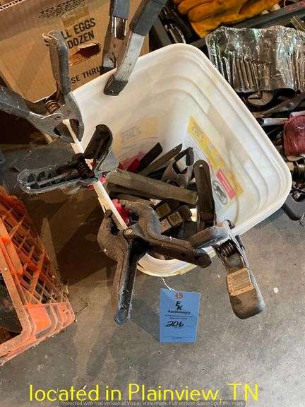 BUCKET OF CLAMPS
