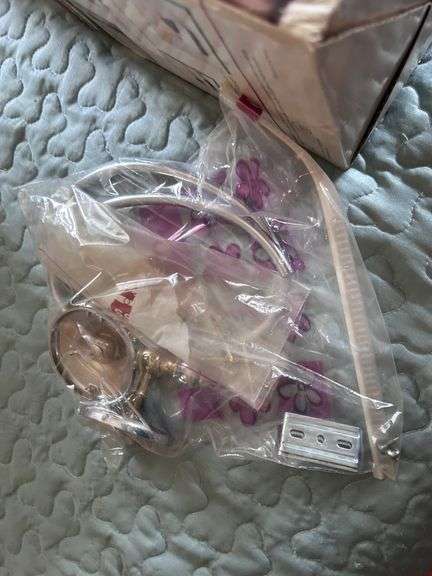 FOOT MASSAGER/WATER VAPORIZER/SHIATSU PRO-NOT TESTED