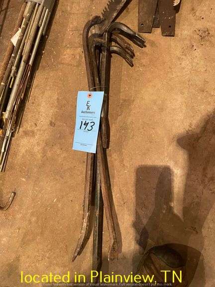 BUNDLE OF CROWBARS