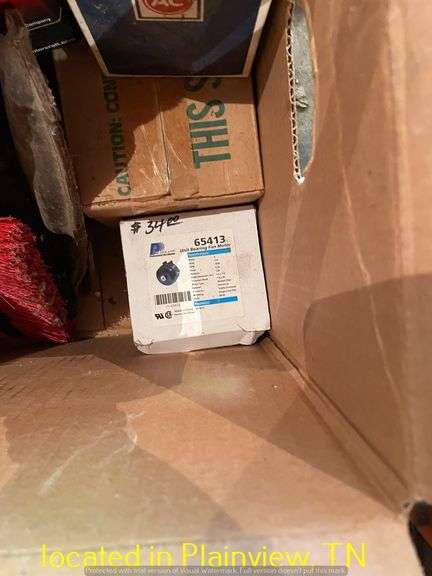 BOX OF JOHN DEERE FILTERS, PARTS AND MISC OIL