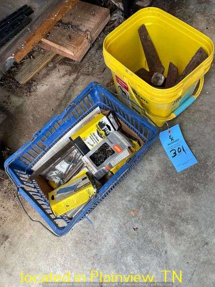 CHAINSAW CHAINS/SHARPENER/WEDGES