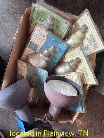 QTY (2) LIGHT FIXTURES AND FLOOD LIGHT BULBS