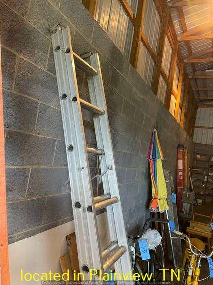 KELLER 13' ALUMINUM EXTENSION LADDER