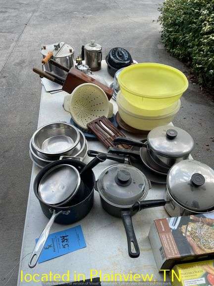 POTS AND PANS/LOCKING CAKE PLATTER/PERKALATOR/TUPPERWARE BOWLS/KNIVES/VEGETABLE SLICER