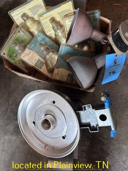 QTY (2) LIGHT FIXTURES AND FLOOD LIGHT BULBS