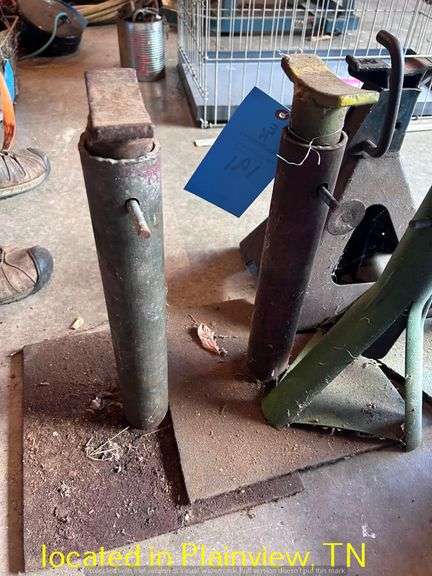 QTY (5) JACK STANDS
