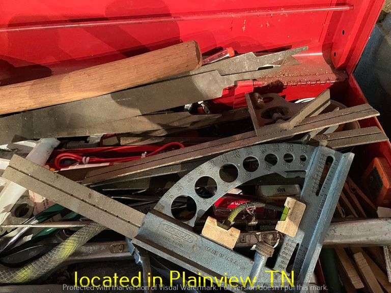 CRAFTSMAN DOUBLE STACK TOOLBOX WITH MISC FASTENERS