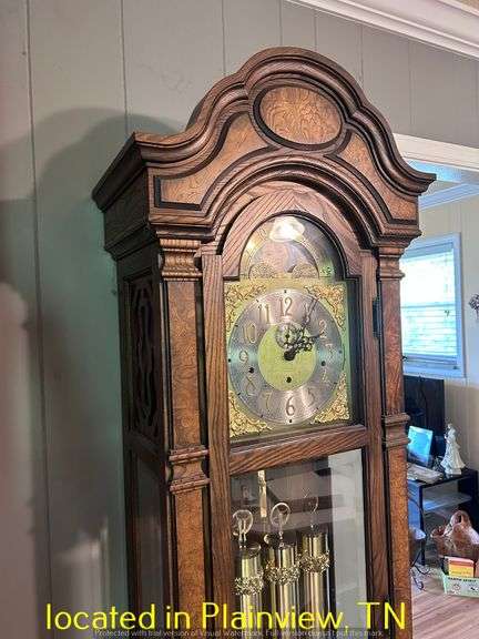 COLONIAL ROCKWELL GRANDFATHER CLOCK