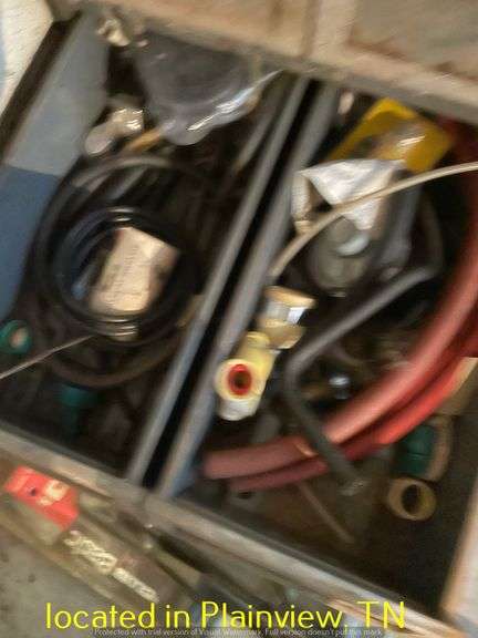 METAL TOOL CABENIT WITH DRILL BITS & FILES