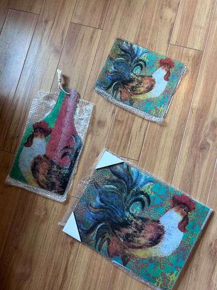 UNUSED GLASS ROOSTER CUTTING BOARDS/SERVING BOARDS -BIGGEST IS 15X11