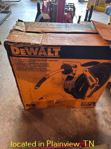 NEVER INSTALLED DEWALT 1/2"X50' AUTO RETRACTING STEEL HOSE REEL