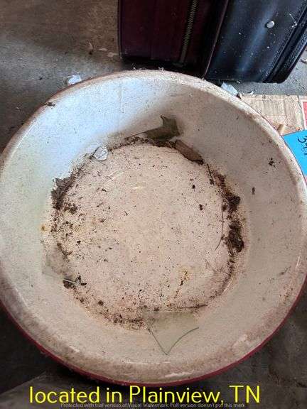 METAL POT/METAL WASH BASIN/SPRINKLER/METAL CONTAINER