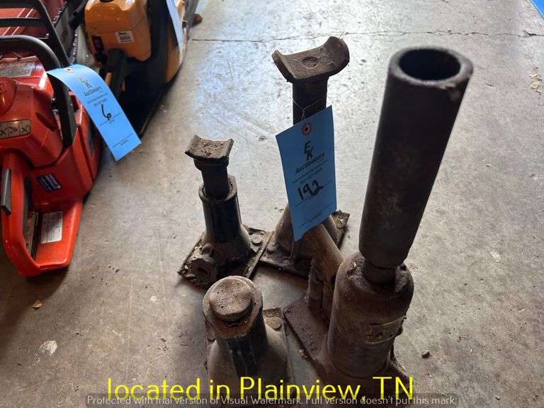 CAR JACKS