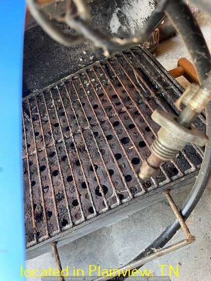 PROPANE GRILL
