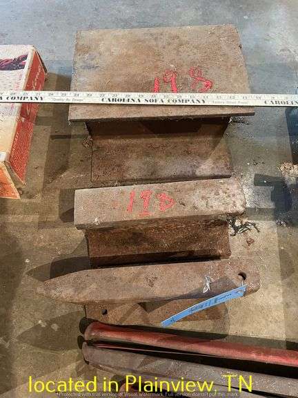 16" RAILROAD TRACK ANVIL/16" PIECE OF RAILROAD TRACK/14" PIECE OF I-BEAM