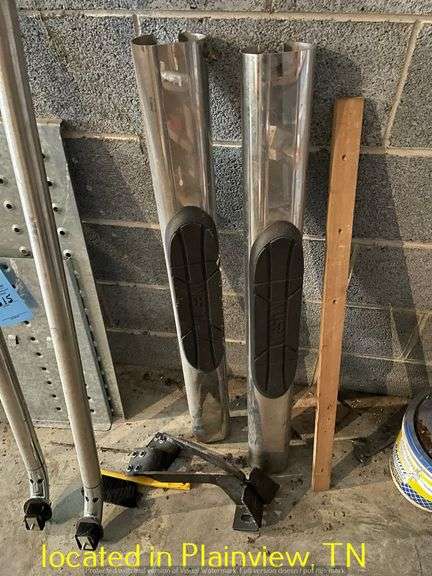 QTY (2) TRUCK STEP BARS/(2) GALVANIZED TRACTION PLATES/(2) BED RAILS