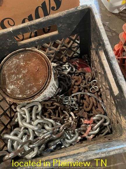 CRATE OF MISC CHAINS