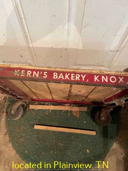 KERNS BAKERY 21"X26" 4WHEEL FLOOR CART