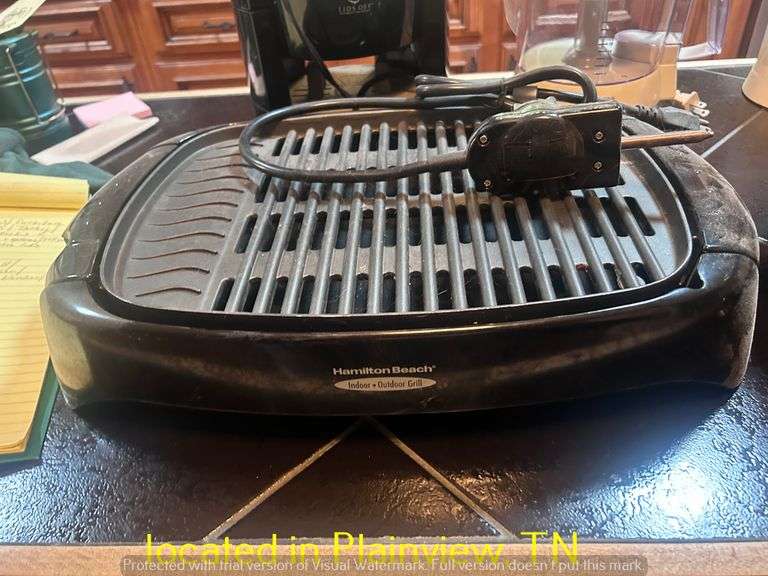 ASST KITCHEN APPLIANCES-ALL POWERED ON