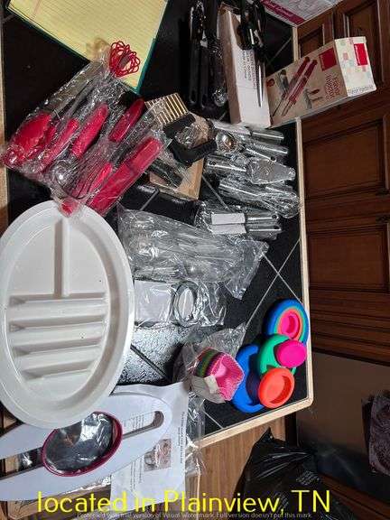 KITCHEN GADGETS AND UTENSILS