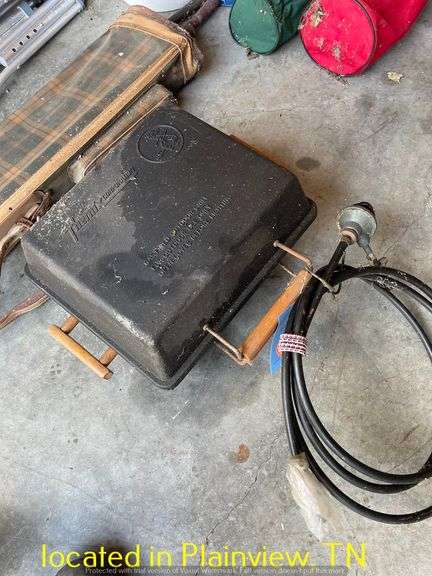 PROPANE GRILL