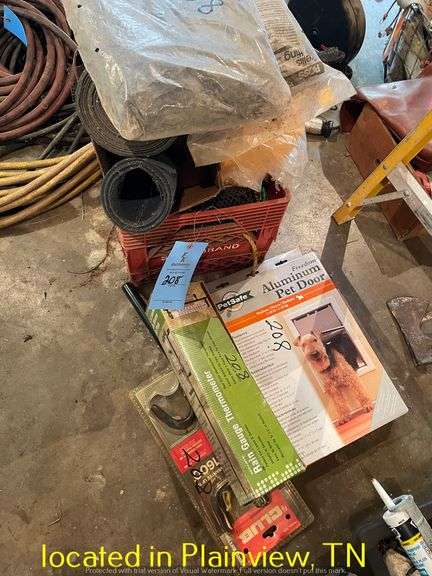 CRATE SCREEN WIRE/FOAM SPONGES/RAIN GAUGE/PET DOOR/THE CLUB
