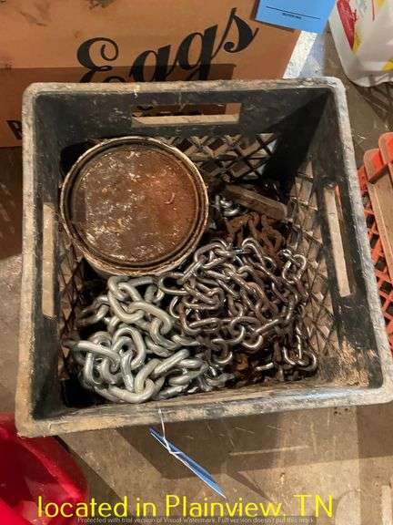CRATE OF MISC CHAINS