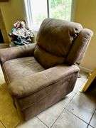 RECLINER