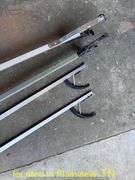 QTY (4) GRABBERS