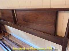 79X37 HEADBOARD AND FRAME