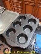 POTS/PANS/LIDS/BAKING SHEETSW/WIRE RACKS/MUFFIN PANS/PIZZA PANS