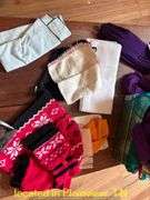 SCARVES/GLOVES/MEDICAL LEGWARE