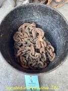 BUCKET OF VARIOUS LENGTH CHAINS