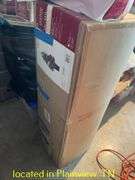 LARGE LOT OF HOME DÉCOR-MOSTLY CHRISTMAS