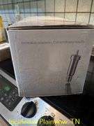 CRICUT EXPLORE AIR 2-APPEARS UNUSED