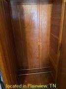 48X73X22 ARMOIRE WITH KEY