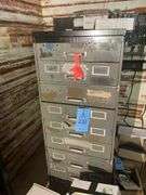 10DRAWER 19"WX25"DX52"H METAL CABINET WITH DOLLY