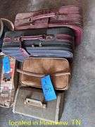 QTY (4) VINTAGE LUGGAGE PIECES