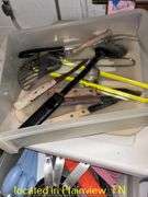 ASST CUPS/GLASSWARE/PLATES/BOWLS/KNIVES/VASES/