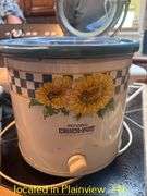 FOODSAVER WITH BAGS/AROMA SLOW COOKER/RIVAL CROCK POT/VANITY MIRROR